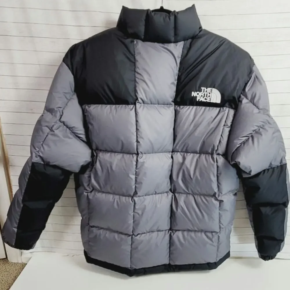 The North Face Lhotse Down Puffer Jacket in Smoked Pearl, sz Medium